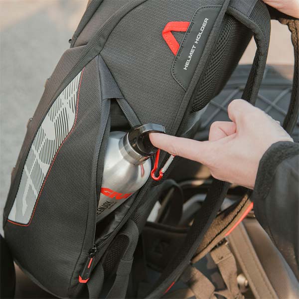 **GIVI 18L Motorcycle Backpack With Thermoformed Pocket