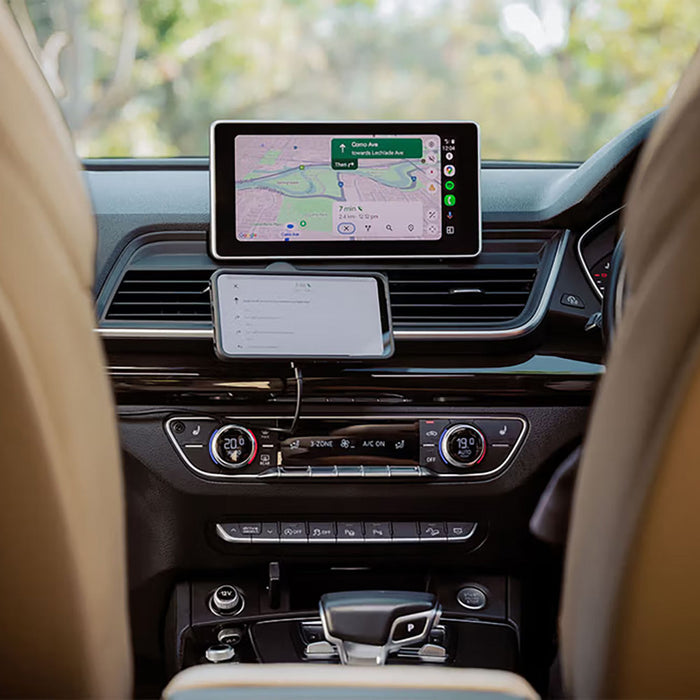 **QUAD LOCK Car - Wireless CarPlay/Android Auto Adaptor