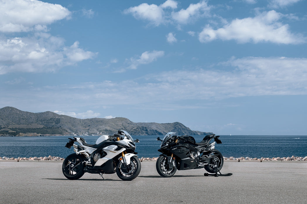 CFMOTO 750 SR-S