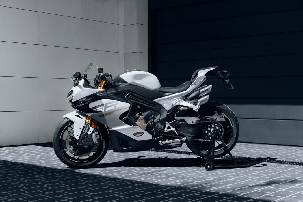 CFMOTO 750 SR-S