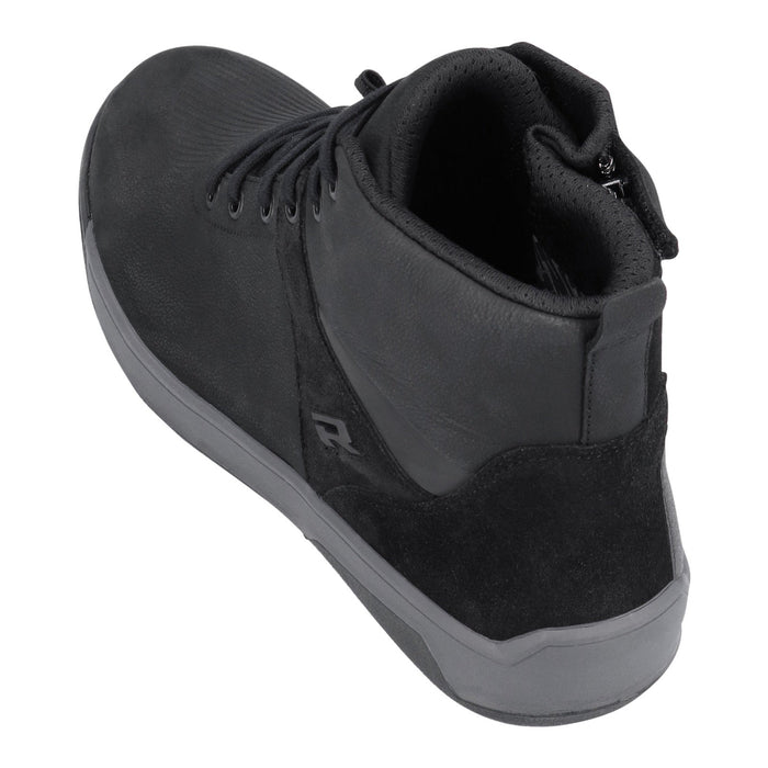 **Richa Mens Travis WP Shoes