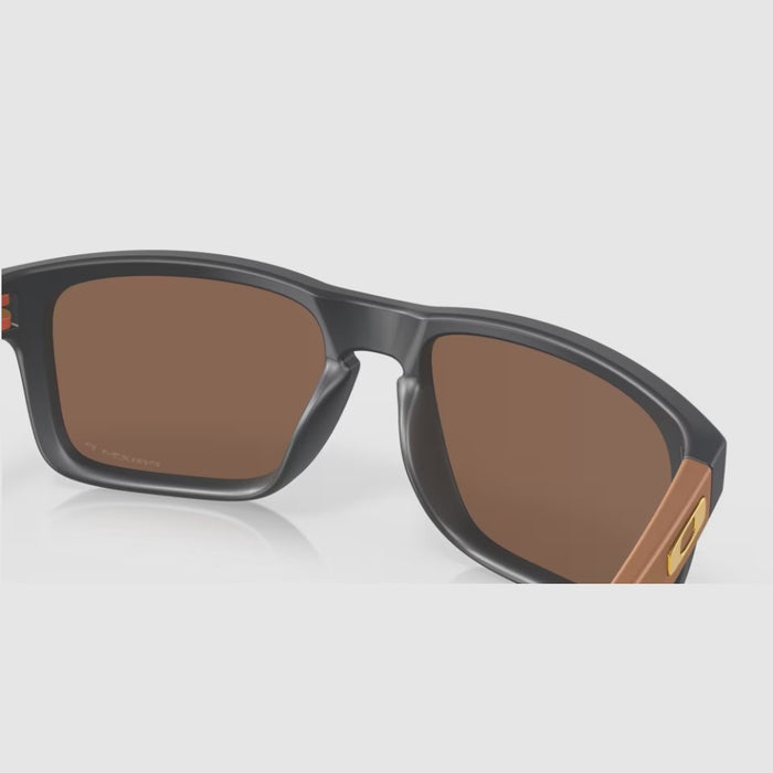 Oakley Holbrook Sunglasses - Matt Carbon w PRIZM 24K Polarized Lens