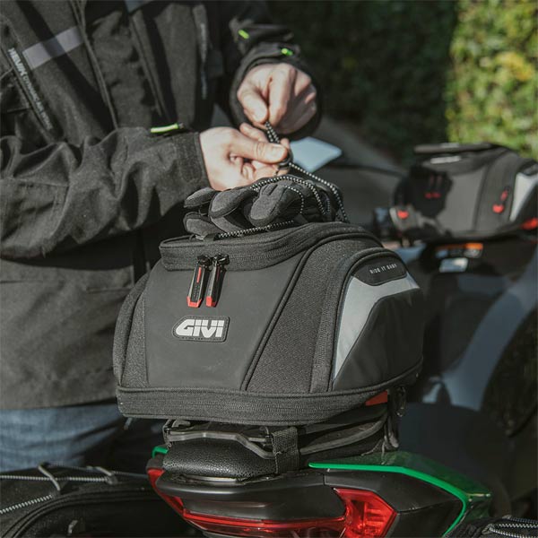 **GIVI EASY-T 14L Seatlock Saddle Bag