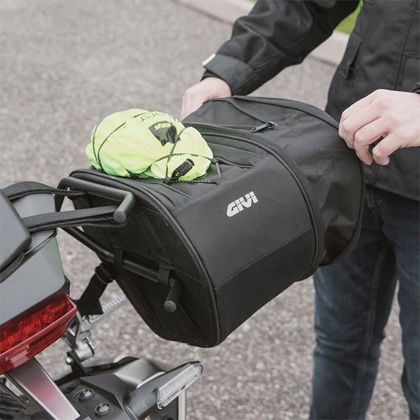 **GIVI 18L To 25L Pair Of Expandable Side Bags