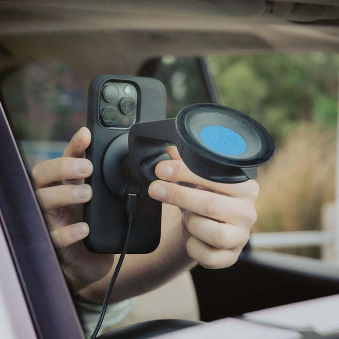 **QUAD LOCK  Car Suction Windscreen/Dash Mount (V6)