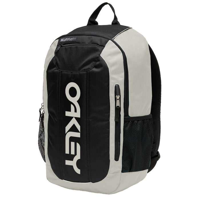 Oakley Enduro 3.0 Backpack 20L