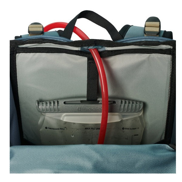 **USWE Tracker 30L Daypack